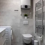 Setemana * Mlini