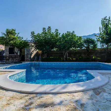 Setemana مْليني