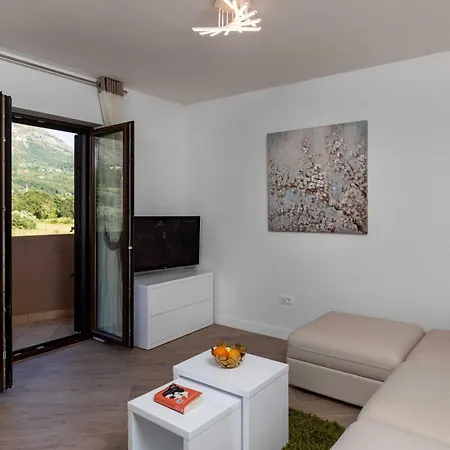 Setemana شقة مْليني