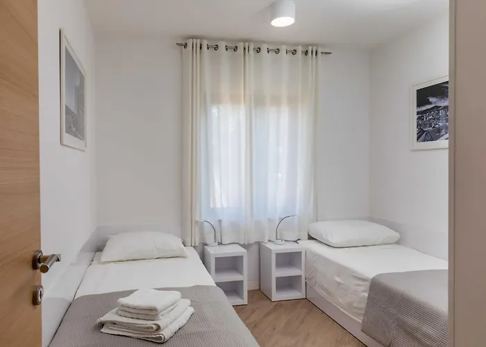 Setemana Apartment *
